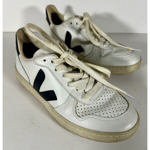 Veja V-10 White Black Leather Low Top Sneakers Womens Size 4 EUR 35